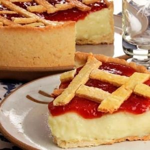 tota de morango com geleia